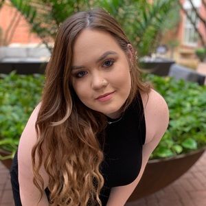 Meet your Posher, Isabella